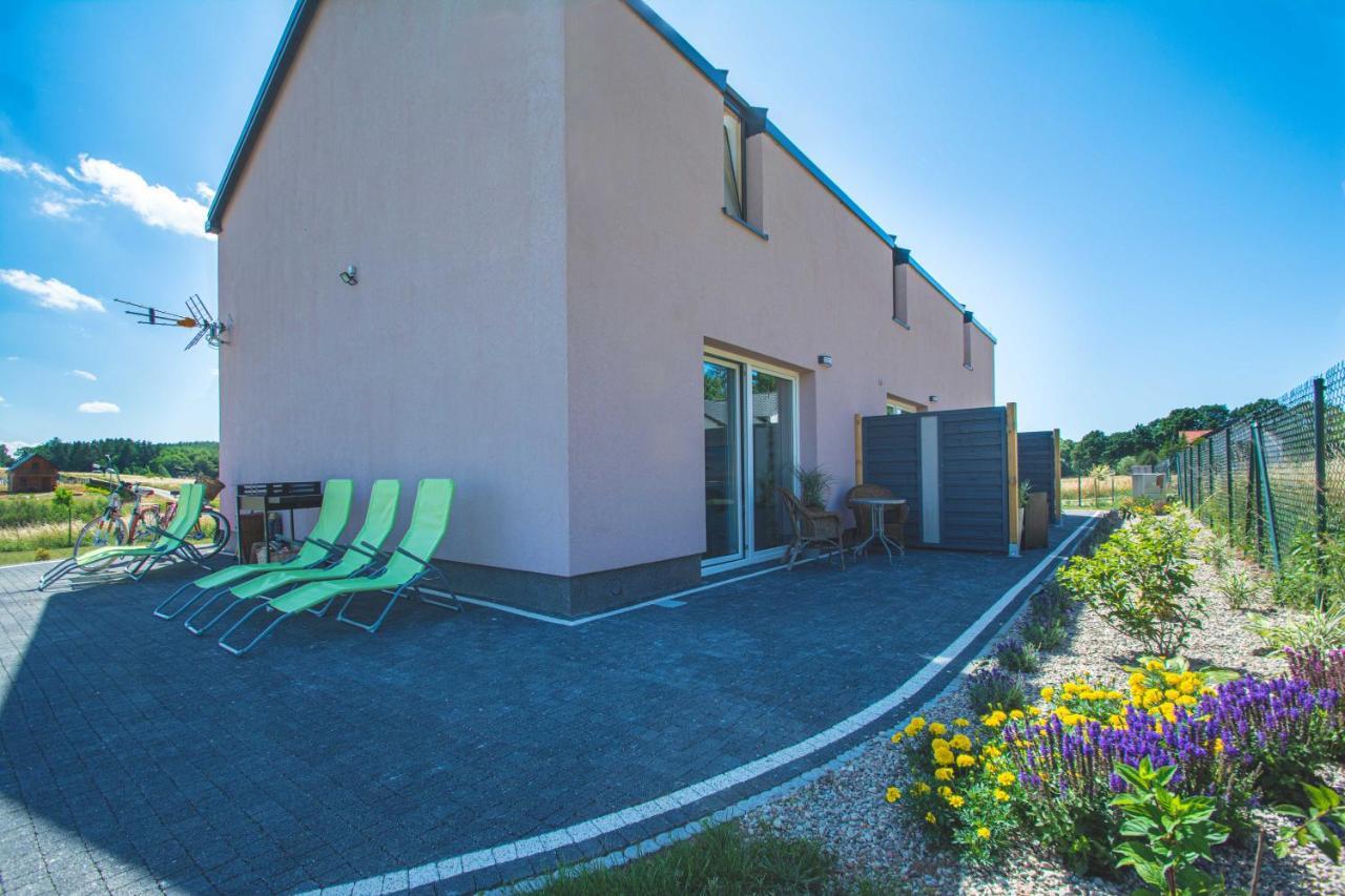 Lawendowy Zaulek Apartment Debina  Exterior photo